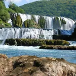 Village Lozovac