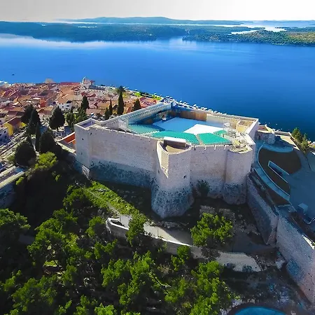 Village Apartamento Lozovac