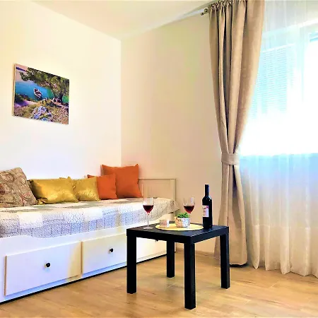 Apartman Village *
